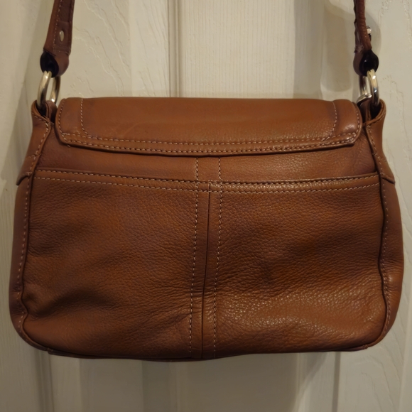 Tignanello Dark Tan Leather Shoulder Bag - Picture 2 of 8